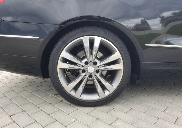 Mercedes-Benz Klasa E cena 79900 przebieg: 98000, rok produkcji 2011 z Turek małe 781